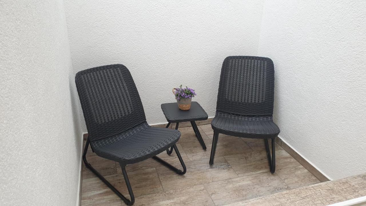 Apartmani Dea Jadranovo Eksteriør billede