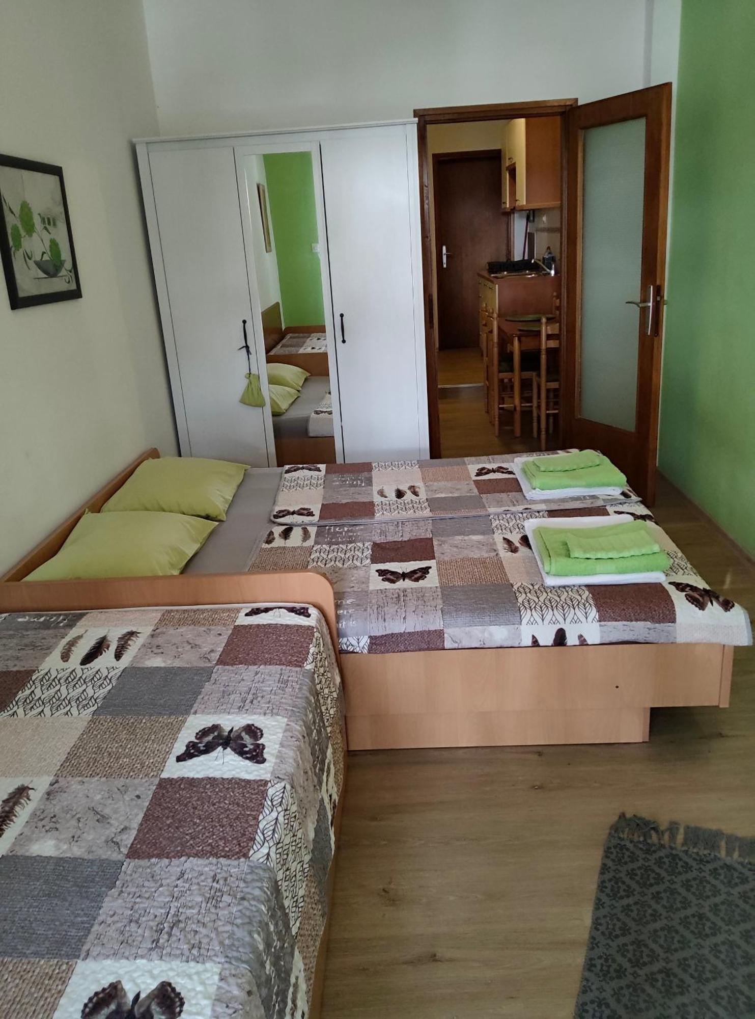 Apartmani Dea Jadranovo Eksteriør billede