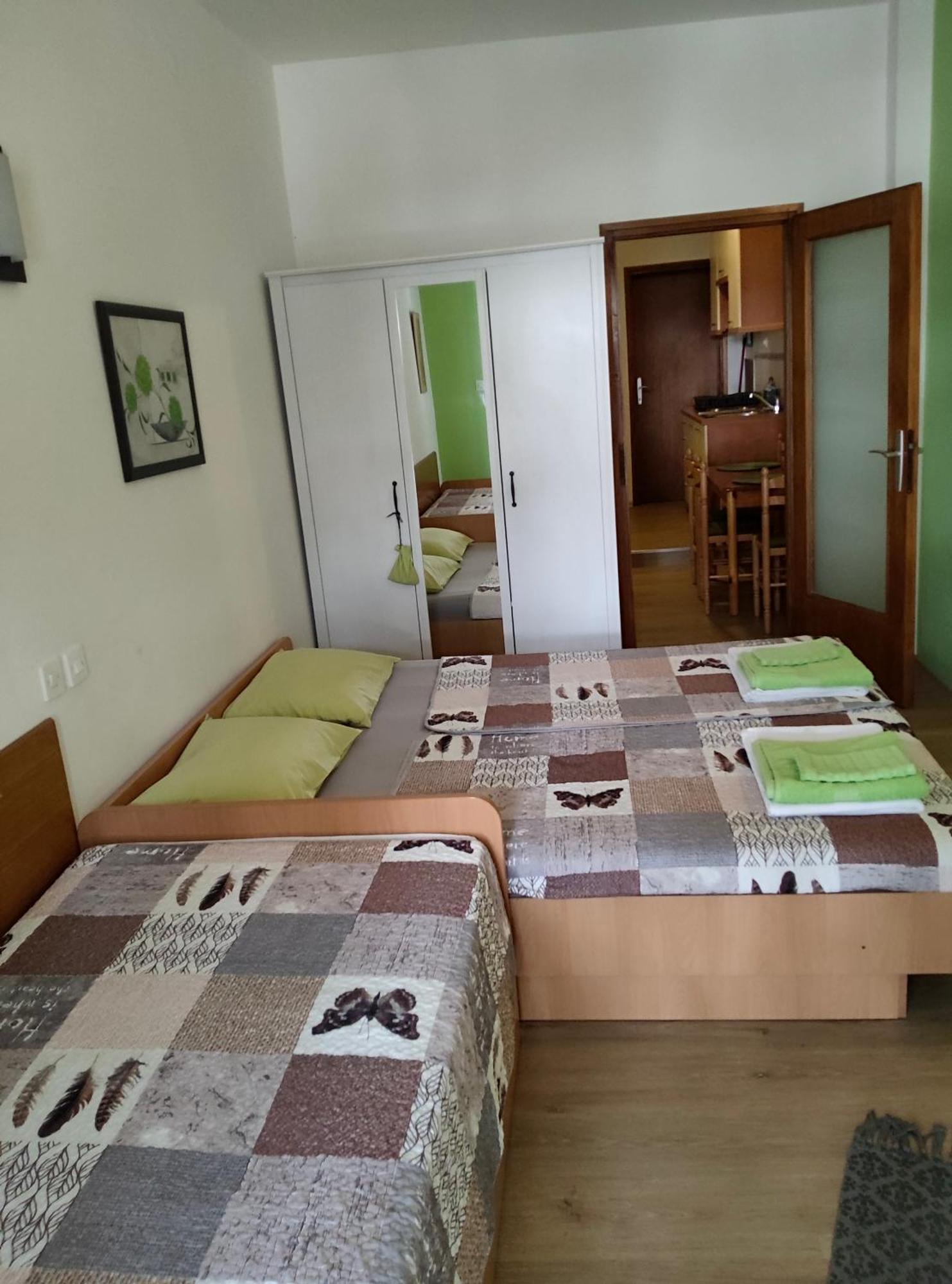 Apartmani Dea Jadranovo Eksteriør billede